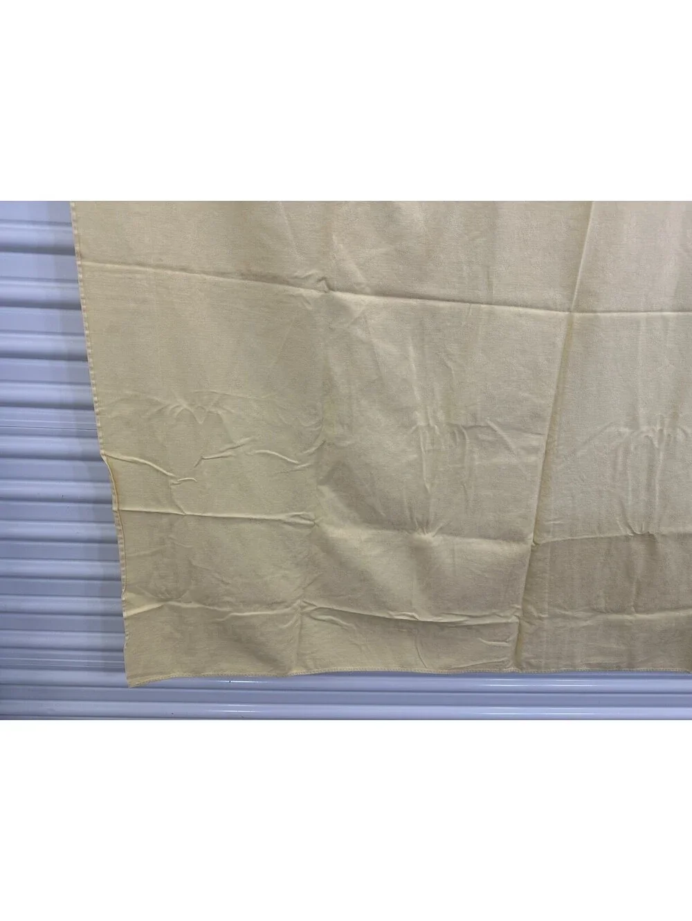Vintage Fleur de lis Tablecloth Topper Flower Light Tan Geometric Border